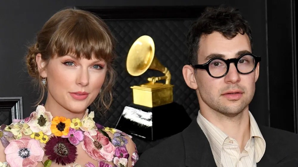 Taylor Swift's Producer Hints At New Album Release This Year